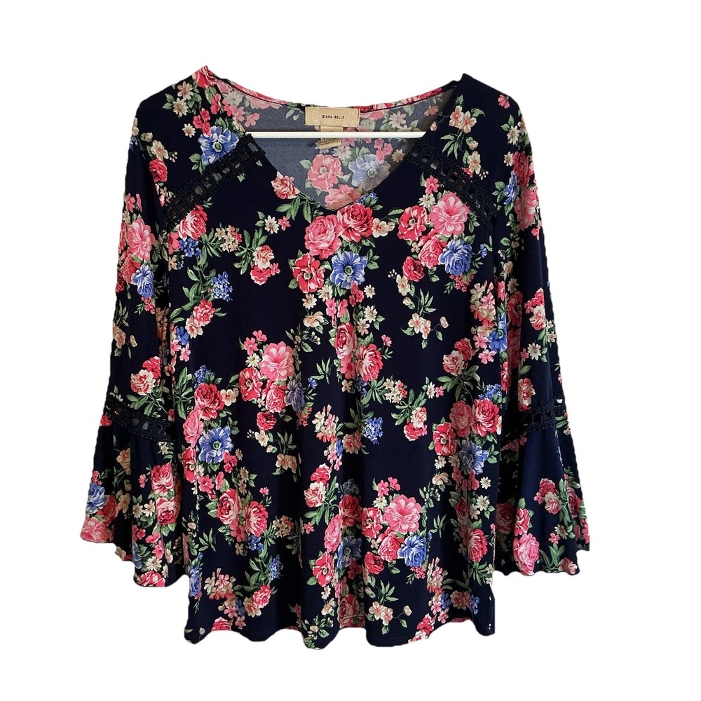 Diana Belle - Size XL - Boho floral Blouse Bell Sleeves Cut Outs Spring Stretch